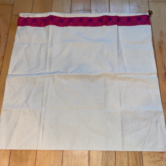 Tory Burch Accessories - TORY BURCH DUSTER BAG